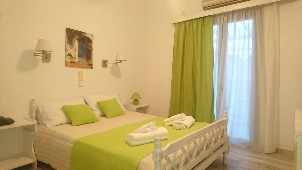 Ino Hotel Kamári Exteriér fotografie